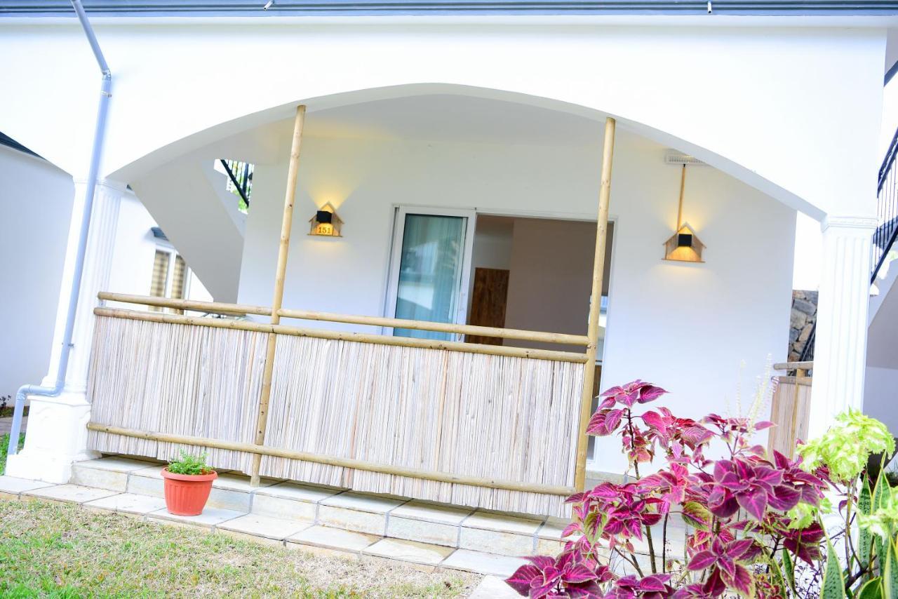 פואה או קאנוניירס Maison Du Nord מראה חיצוני תמונה